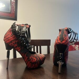 Stylish Red and Black Women's Heels